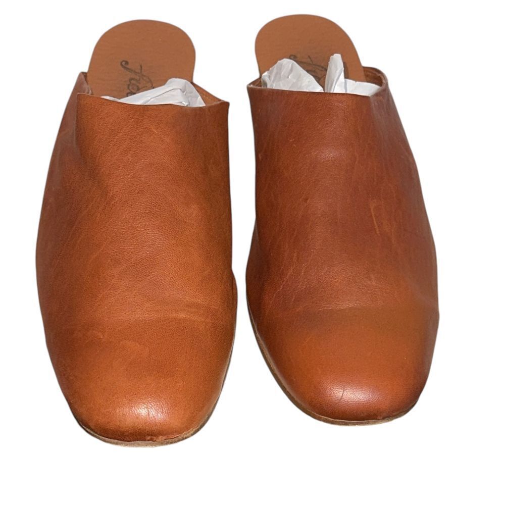 Free People Reese Chestnut Leather Mules Made in Spain (40)(US 8.5)